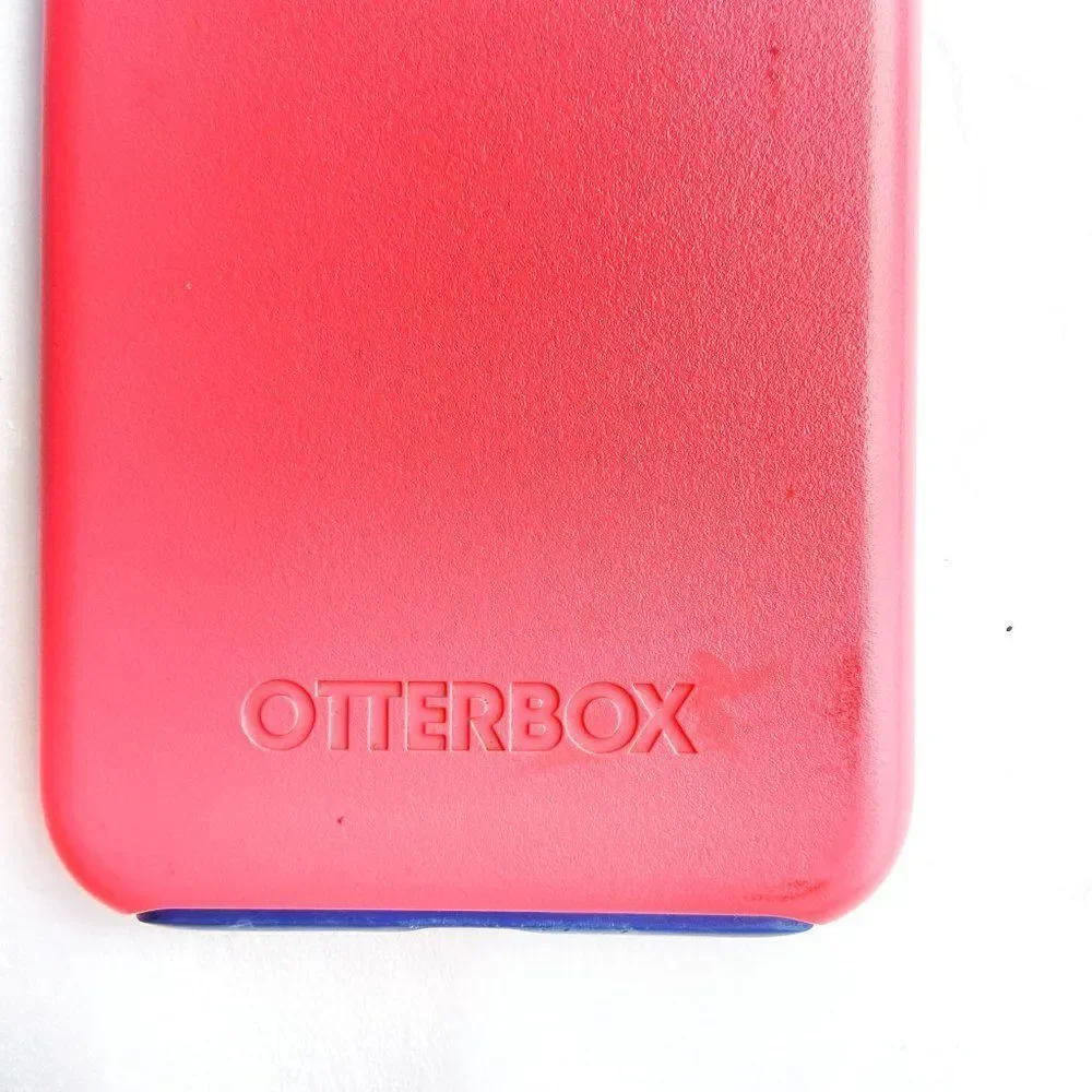 Pink and Navy otterbox Iphone case